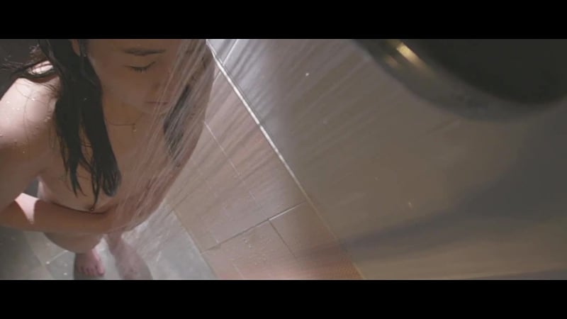 Jeon cho bin, lee eun mi i khỏa thân giấu camera bản năng cơ bản (2016)