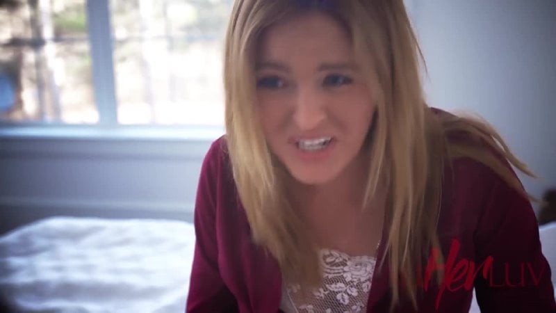 Aubrey Sinclair, Krissy Lynn cerise