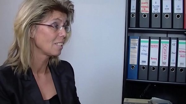 MMV 54013 Petra Wegat Cởi quần áo ra! 13-2