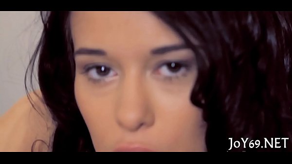 Sexy sex_toys Teen performs