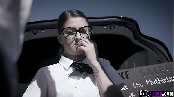 Sexy Cumshot Teen hat Spaß