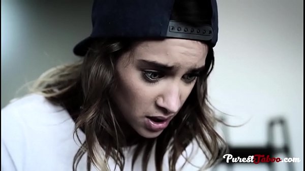 Convertire la sorellastra lesbica etero