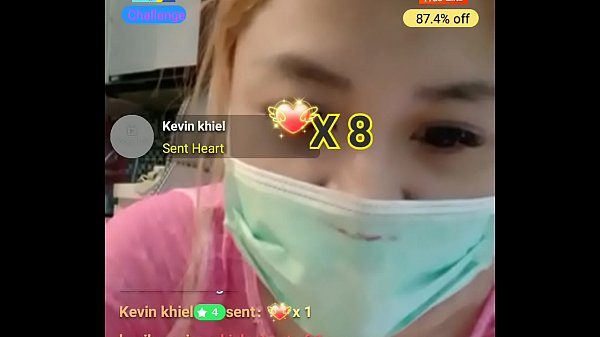 Idol zeigt sich nicht, wechselt die Show, bekommt Regen