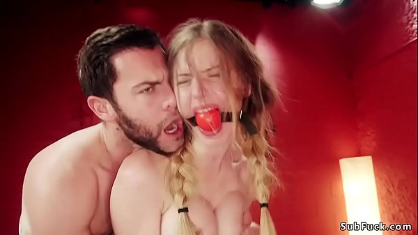 Sexy Teen Girl shows off in bdsm