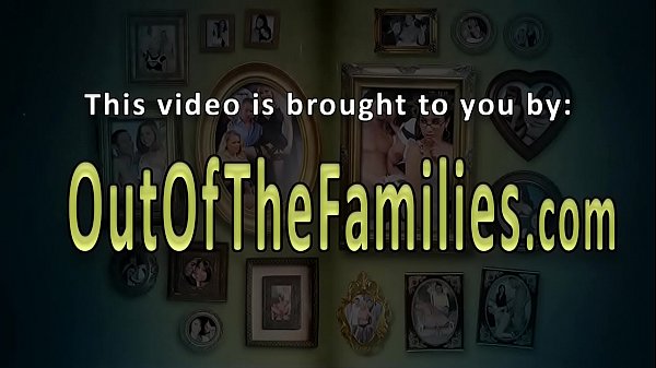 Adolescente viziosa si fa facciale