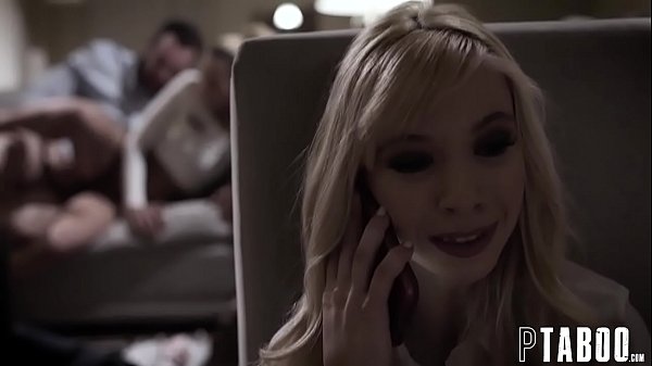 Kenzie Reeves y Carmen Caliente en desvío