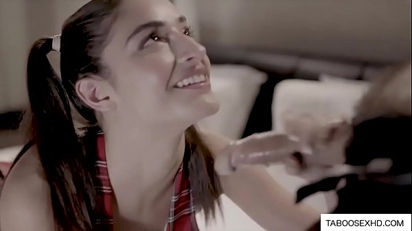 Il futuro robot adolescente scopa