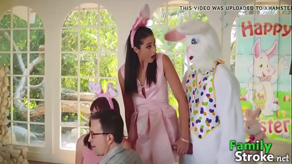 Stepdaughter Avi Birthday'_s Gif: FamilyStroke