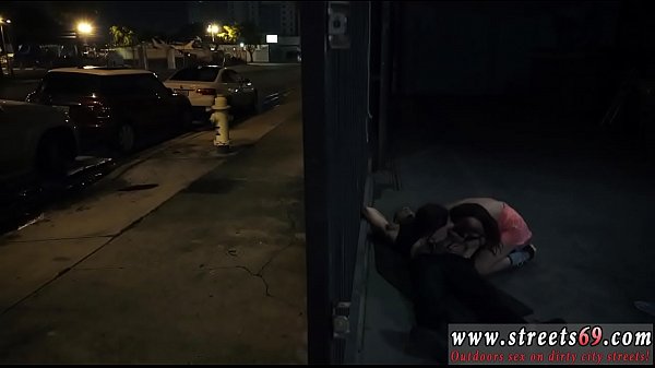 Oral Guys do make passes at dolls who wear glasses and cute