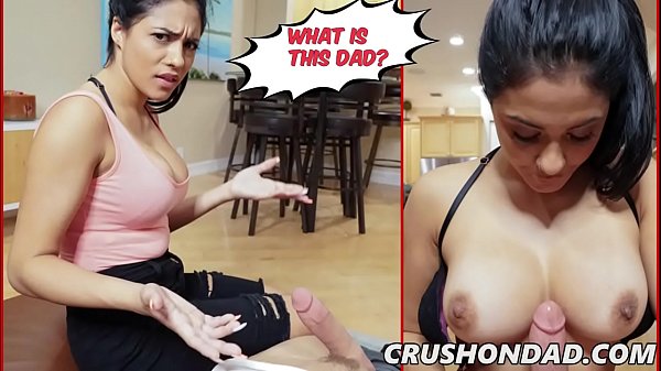 Serena Santos in Iperproteggere The Poon 2