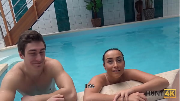 Teen Teen zeigt Video