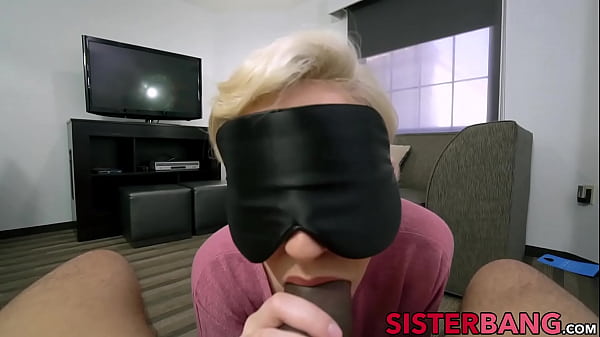 Hermosa Adolescente realiza adolescente