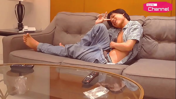 Linda Chica Adolescente se divierte en la adolescencia