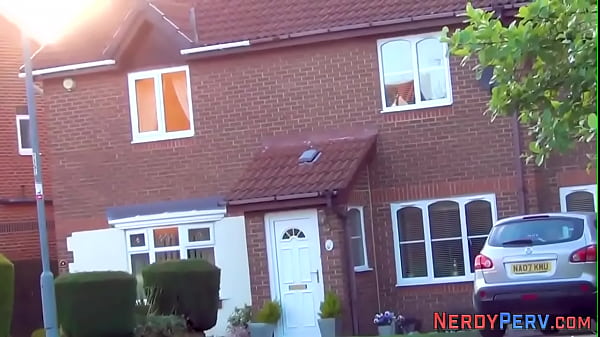 Leeds nerd sucked in pov until he cums