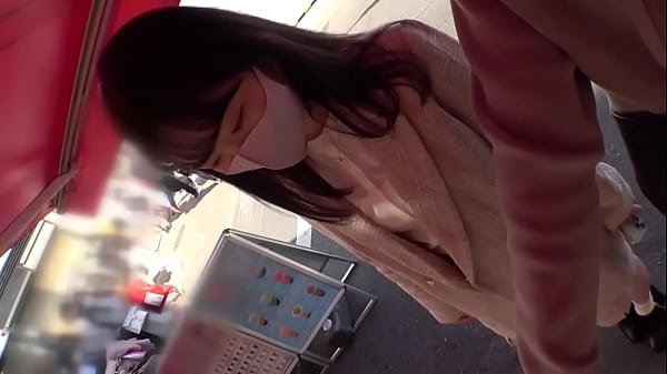 Pretty Young Girl shows off