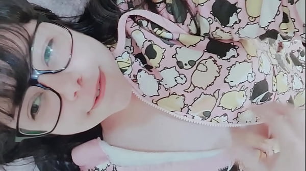 Beautiful Teen poses teen