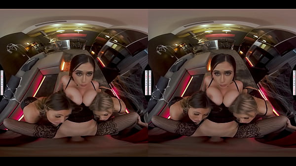 Teenie-Dessous führt Video auf