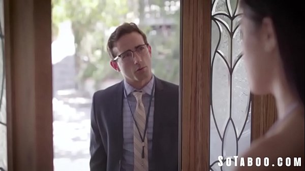 Heiße, schöne Teenie neckt – interracial