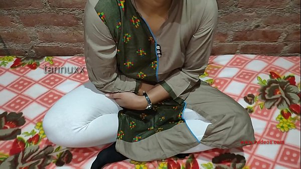 cazzo di sesso indiano desi con uno studente tecnico del Bangladesh