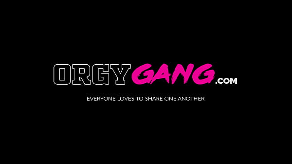 Modèles mignons de jeunes filles