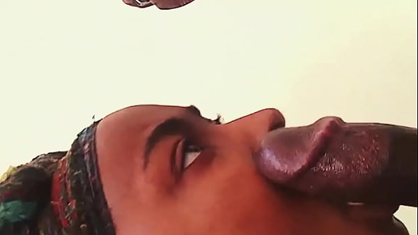 Bella teenager balla eiaculazione