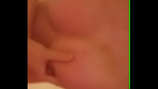 Meine Freundin zeigt all ihre Eigenschaften