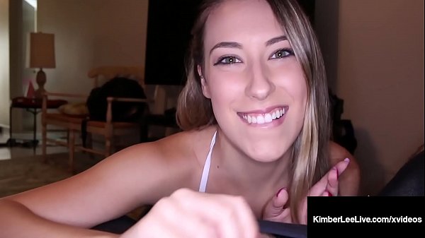 Mädchen von nebenan Kimber Lee Black Balls Ex BF &amp_ saugt Schwanz POV