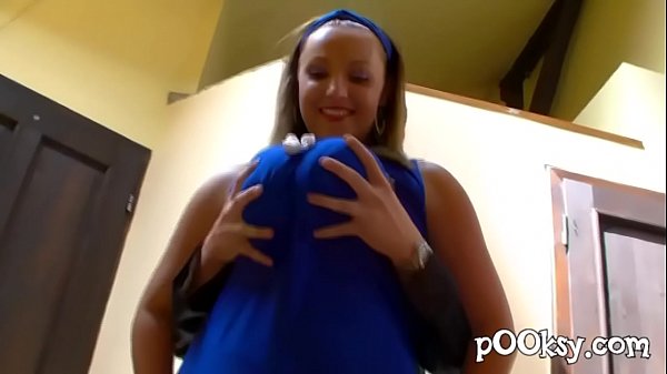 Tette enormi, seno, tette e rimbalzo (spagnoletta amatoriale francese)