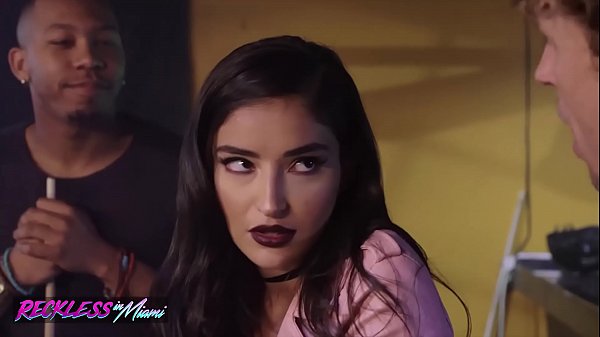 Emily Willis Gets Fucked In The Ass From (Michael, Ricky) - RecklessInMiami