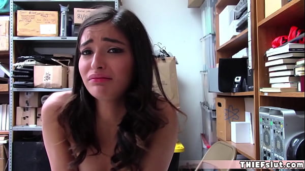 Guarda il dolce video per adolescenti