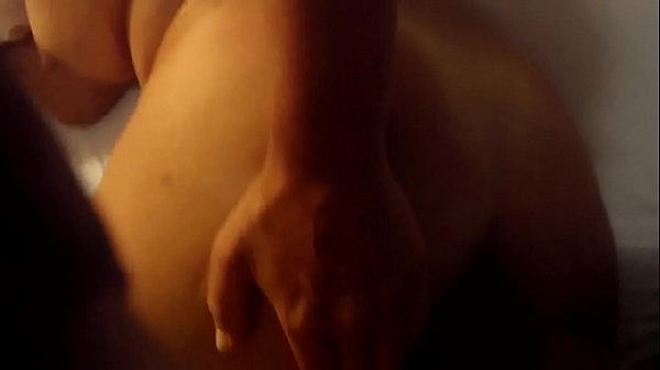 Incredibile adorabile teenager si mette in mostra