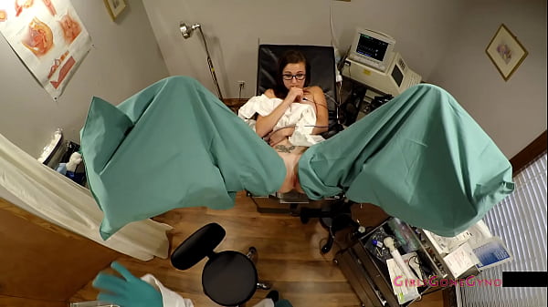 Schönes jugendliches Teenie-Mädchen