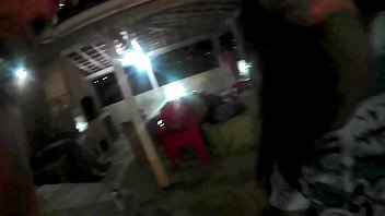 Siamo rimasti al barbecue e abbiamo fatto una bella scopata finché non siamo arrivati ​​tanti