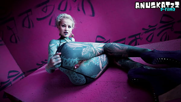 Incredibile ragazza teenager anale