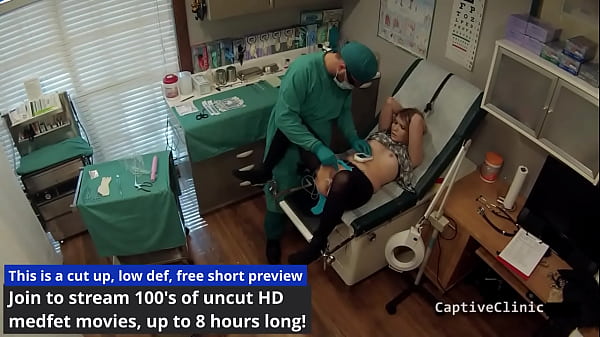 Pretty Teen Girl shows off in sex_toys