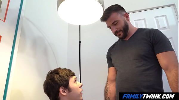 FamilyTwink - Step Daddy Plays On his Stepson'_s Cock and Hole