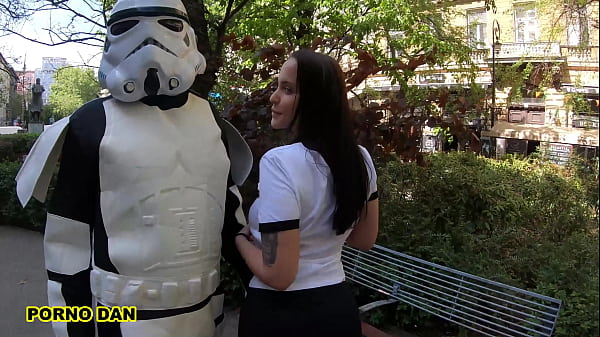 Jennifer Mendez, tossicodipendente di Star Wars con tette enormi, trio epico anale e squirta - Porn Dan 4K