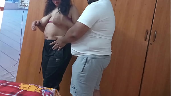 Sexy Cremita Adolescente Poses