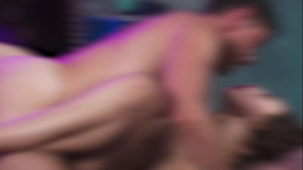 Linda Teen faz boquete