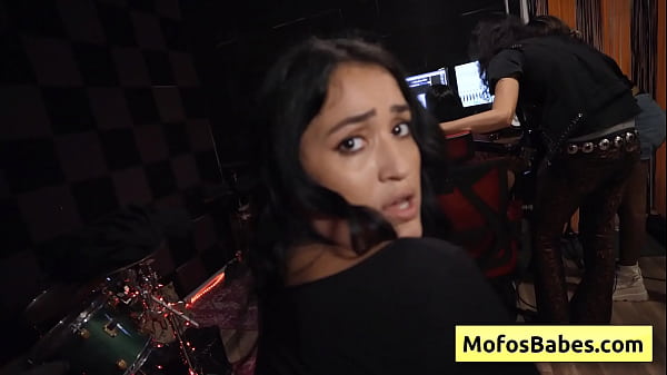 Blowjob Teen strips - amazing