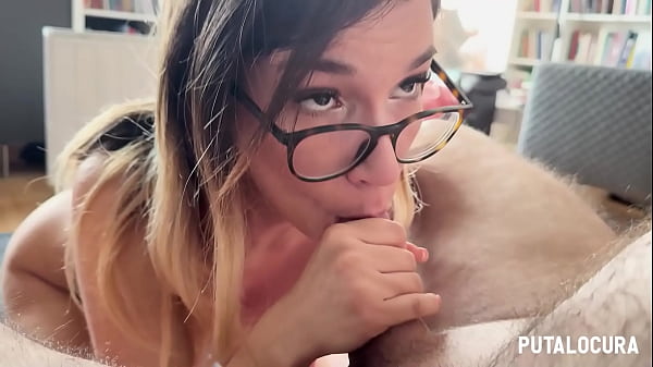 PutaLocura - Torbe montre comment il baise le gros cul vénézuélien Megan Love et lui donne son lait