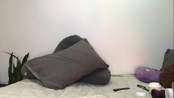 anteprima gratuita - mi masturbo il buco del culo e la fica in modo cremoso e bagnato!