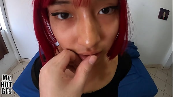 Sexy latina Teen dances