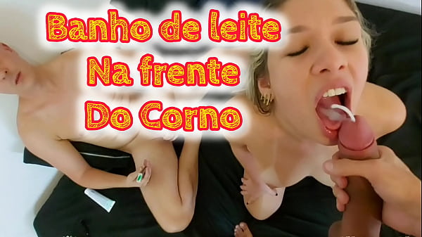 DIE HURE VOR DEM HORN MIT MILCH GEFÜLLT - MIT SPERMA ERTRINKEN