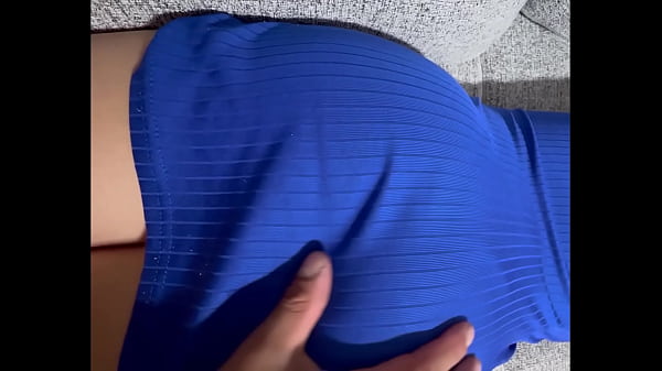 manoseando a esta madura madura infiel con deliciosos culottes en vestido corto