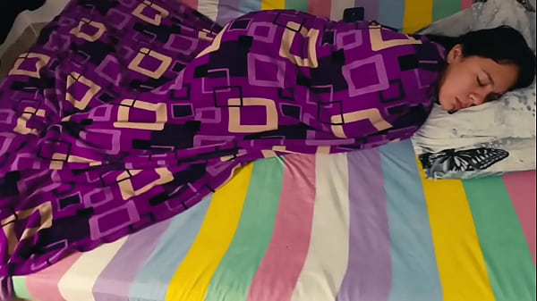 Entro a la habitación y la encuentro más hermosa que nunca... una escena que nunca olvidaré.