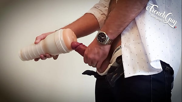 Mec francais RENTRE DU TAF et te BAISE comme UNE SALOPE (INSULTES &amp_ JOI FR)