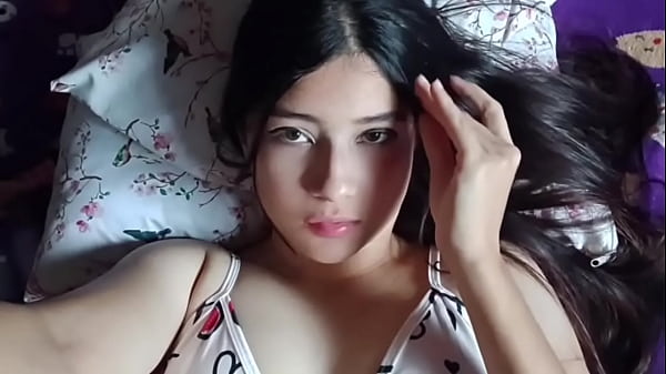 Playful bi_sexual Teen Girl