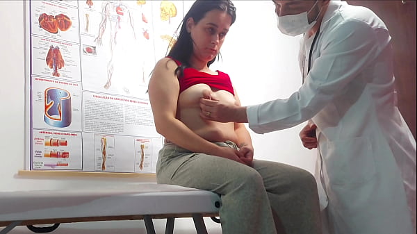 Il ginecologo si infila un dito nel culo e scopa il paziente!