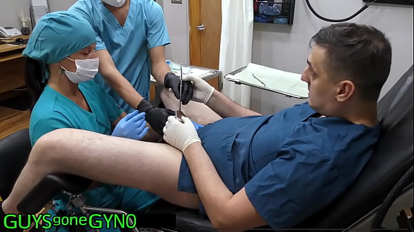 Beautiful Teen has fun bdsm